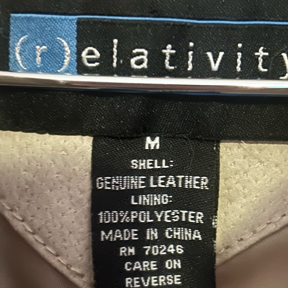 Relativity Leather Jacket. Size M - image 3